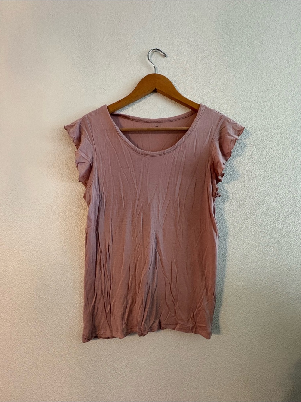 14th & Union Scoop Neck Ruffle Sleeve Top - Dusty Pink